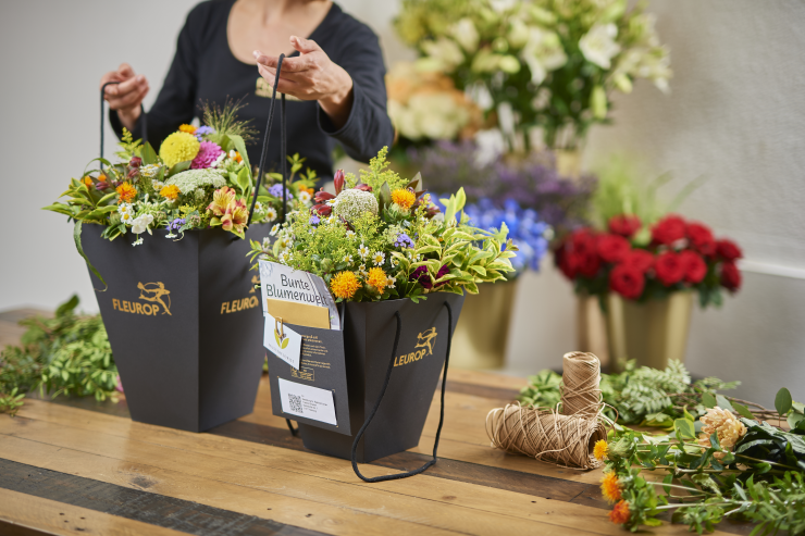 fleurop-media-flower-bag-2_740x480px